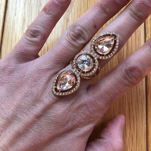 Three tear rose gold ring